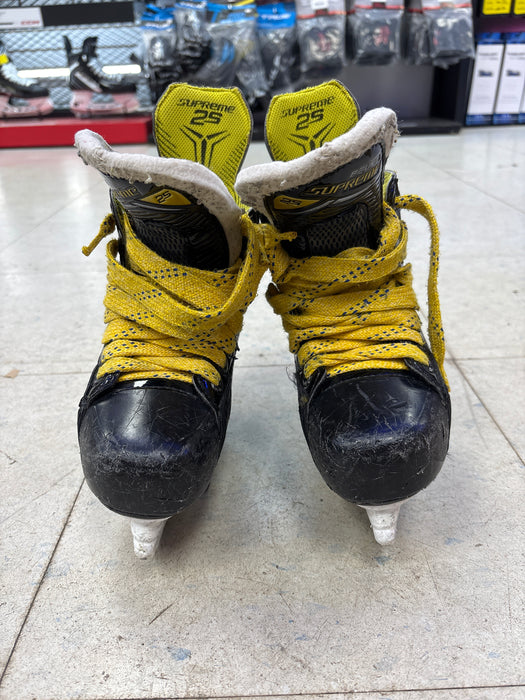 Used Bauer Supreme 2S Y12.0 Skate
