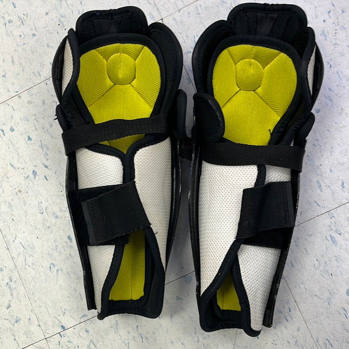 Used CCM Tacks 2052 11” Shin Pads