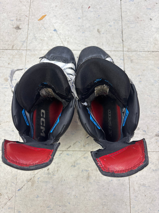 Used CCM JetSpeed FT6 Size 5.0 Skates