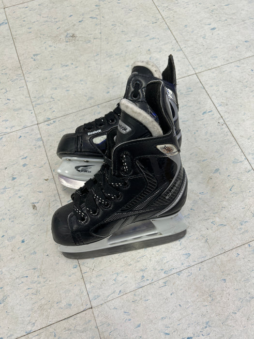 Used Reebok 14K Youth Player Skates