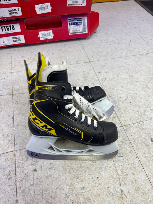 Used CCM Super Tacks 9350 Size 13.0 Youth Skates