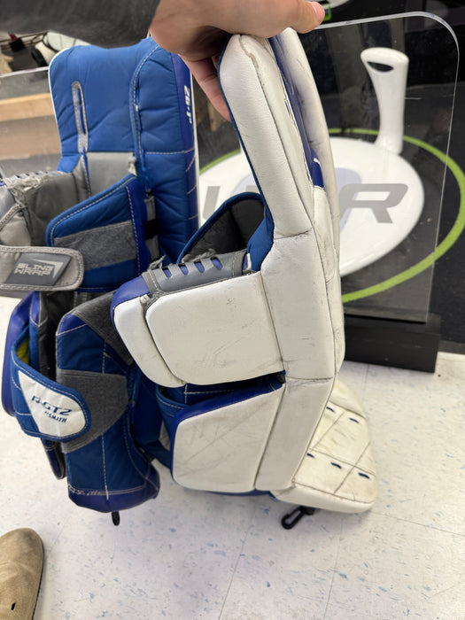 Used Warrior RGT2 Junior 26” Leg Pads