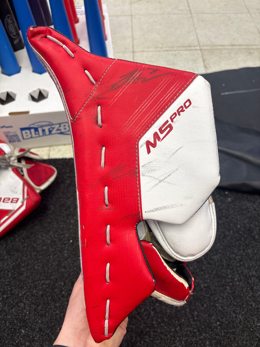 Used Bauer Supreme M5 Pro Intermediate Catcher and Blocker Set