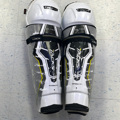 Used CCM Tacks Ultra 17” Shin Guards