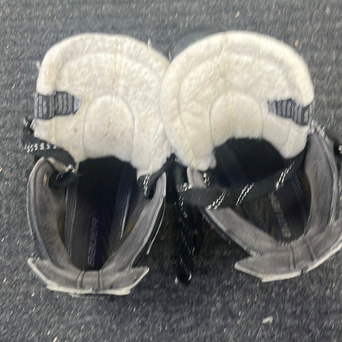 Used Bauer Supreme One.8 Size 5.5 Player Skates
