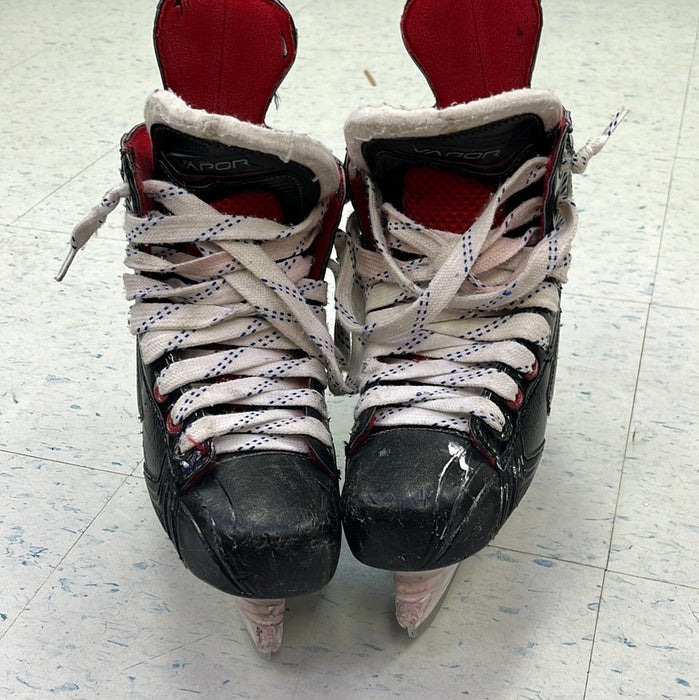 Used Bauer Vapor X600 Size 4.5 Player Skates