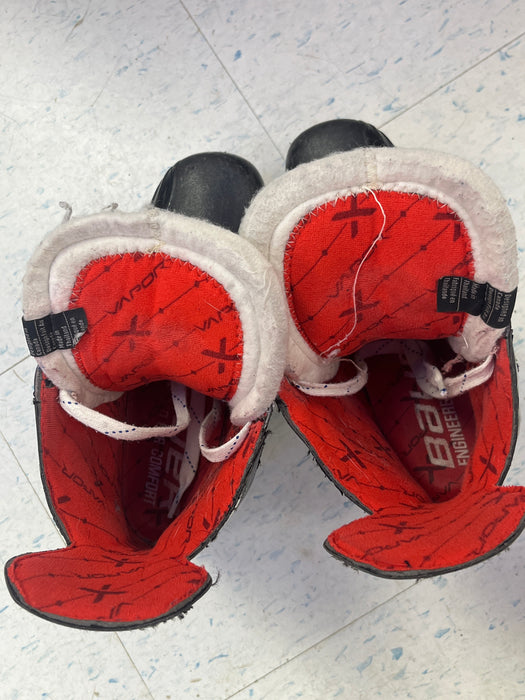 Used Bauer Vapor X3.7 Size 6 Skates