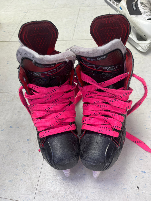 Used Bauer Vapor X2.7 Size 2EE Skates
