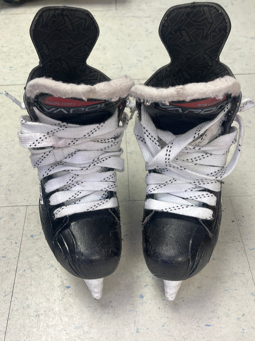 Used Bauer Vapor X3.5 Size 2 Skates