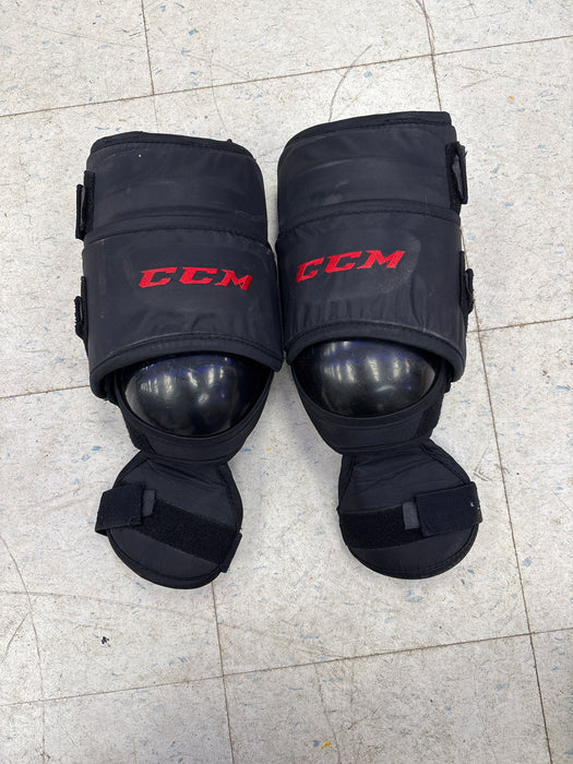 Used CCM 500 Senior Knee Guards