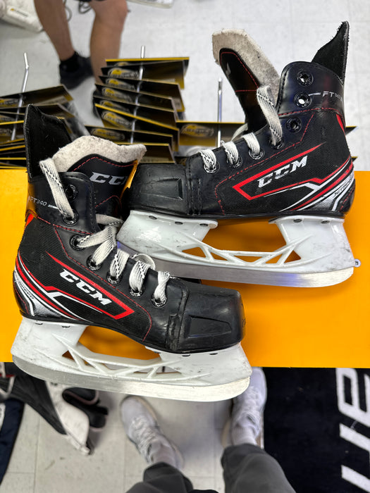 Used CCM Jetspeed Ft340 12Y Player Skates