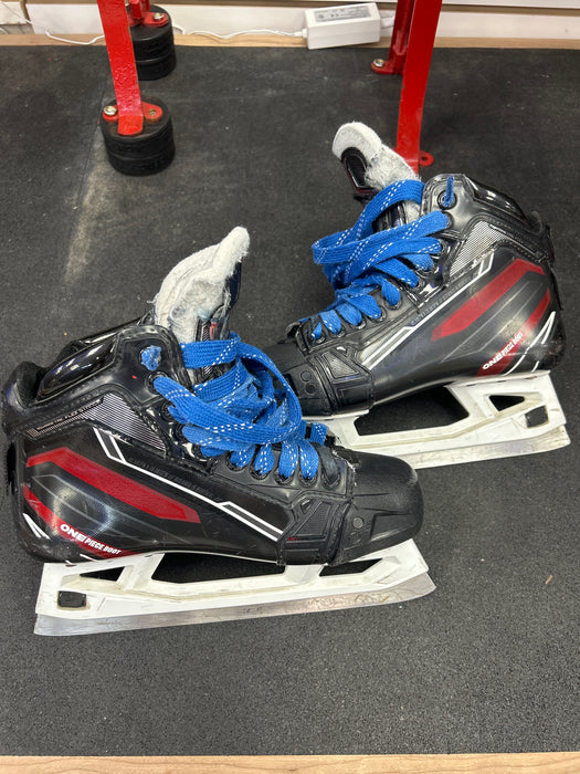 Used CCM EFlex 6.9 Senior Goal Skates