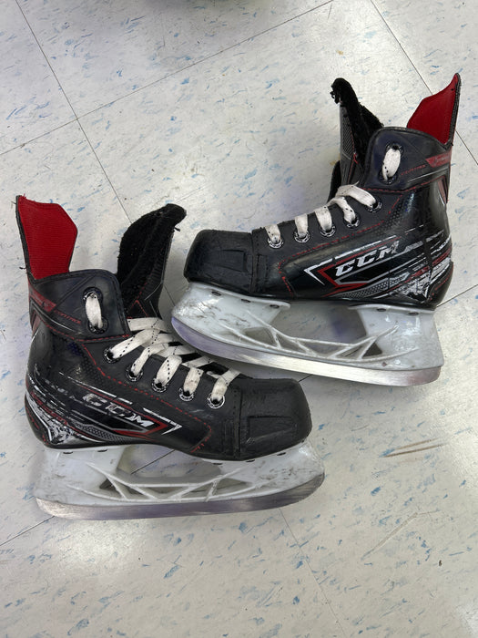 Used CCM JetSpeed Control Youth Player Skates