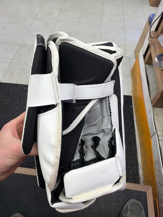 Used CCM Axis 1.5 Junior Blocker