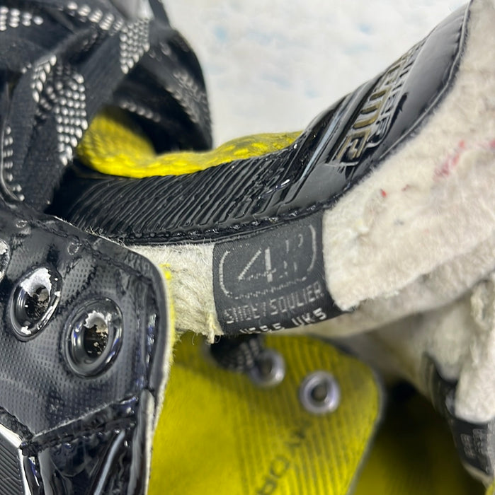 Used Bauer Supreme S29 Size 4.5 Player Skates