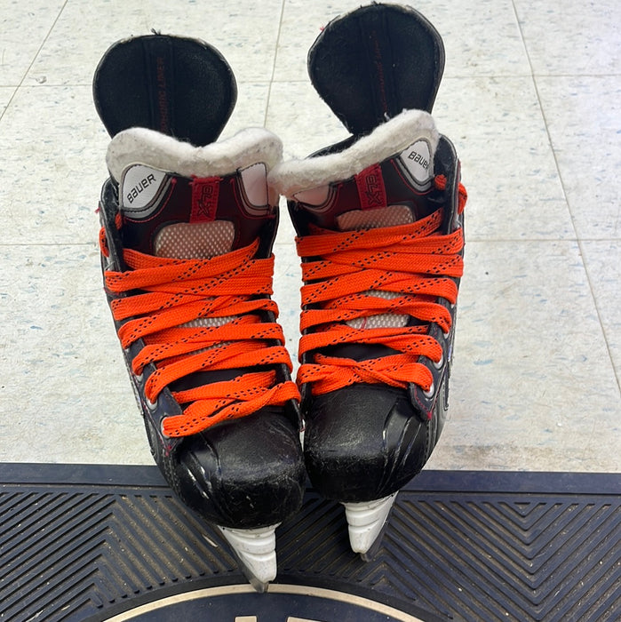 Used Bauer Vapor X70 Size 1 Skates