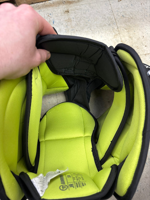 Used Warrior R/X4 Junior Small/Medium Goal Pants