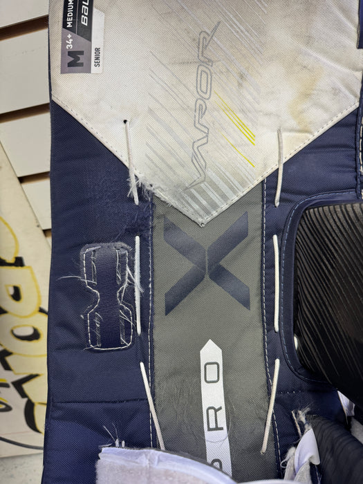 Used Bauer X5 Pro Goalie Leg Pads Senior Medium 34" - As-Is