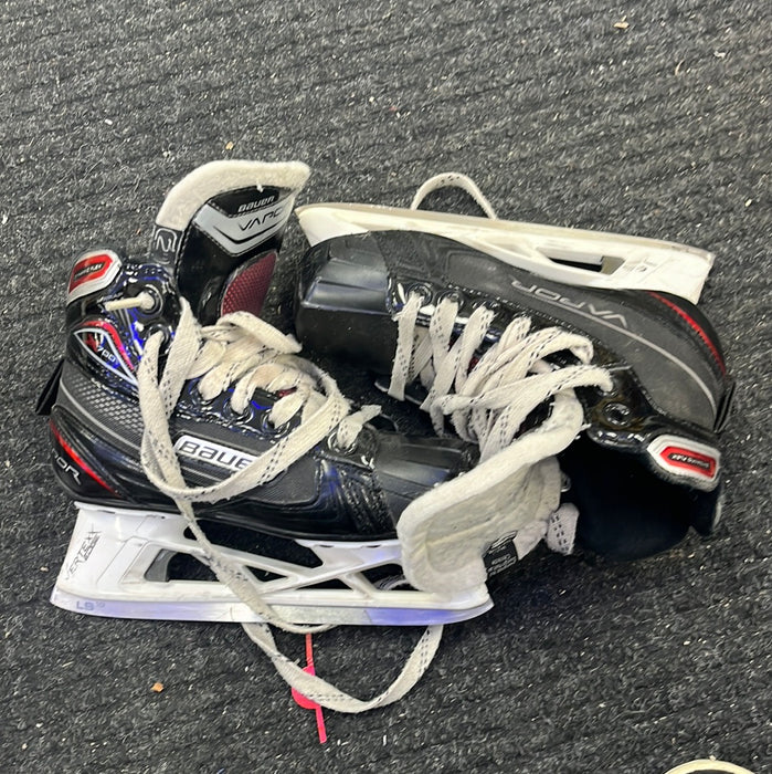 Used Bauer Vapor X700 Size 2 Goal Skates