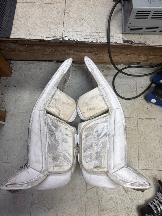 Used Bauer Vapor 2x Goalie Pads Size Intermediate Medium