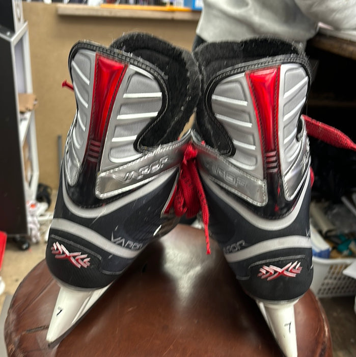 Used Bauer Vapor X:20 Size 7.0 Skates