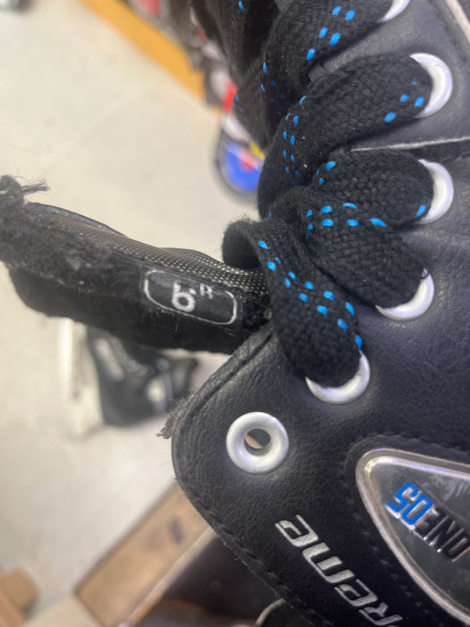 Used Nike Bauer One05 Size 6 Skates