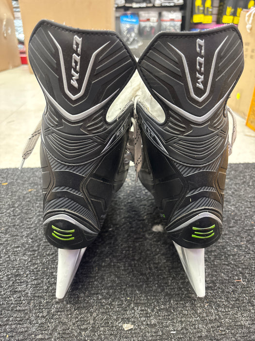 Used CCM Ribcor XT Size 9.0D Skates