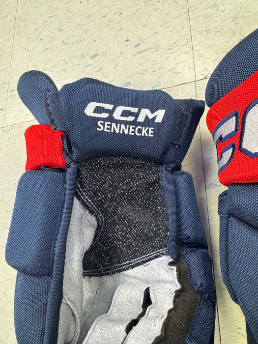 BECKETT SENNECKE Pro Stock Game Used CCM HGJSHL Gloves 14"