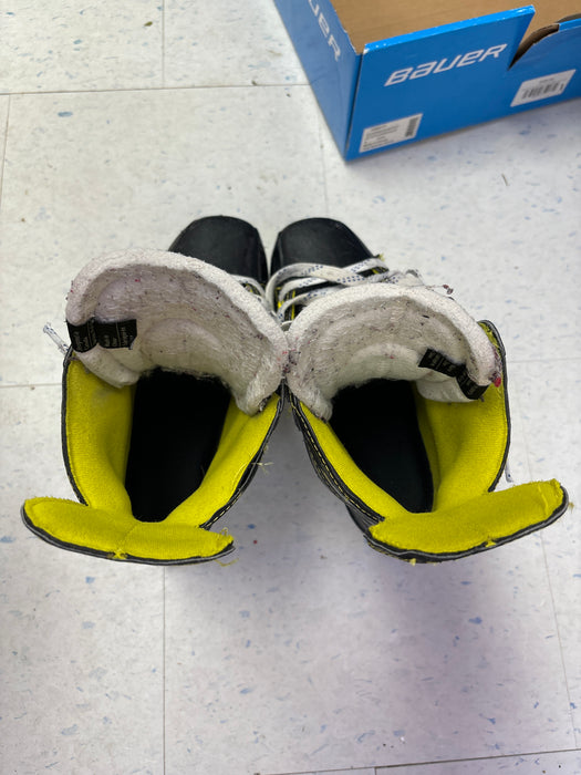 Used Bauer Supreme S35 Size 3.5 Skates