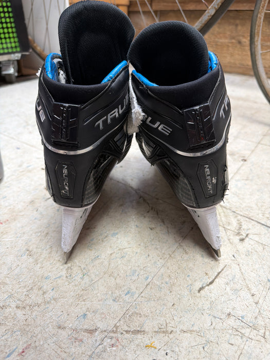Used True Catalyst 5x4 Size 3.0R Goal Skates