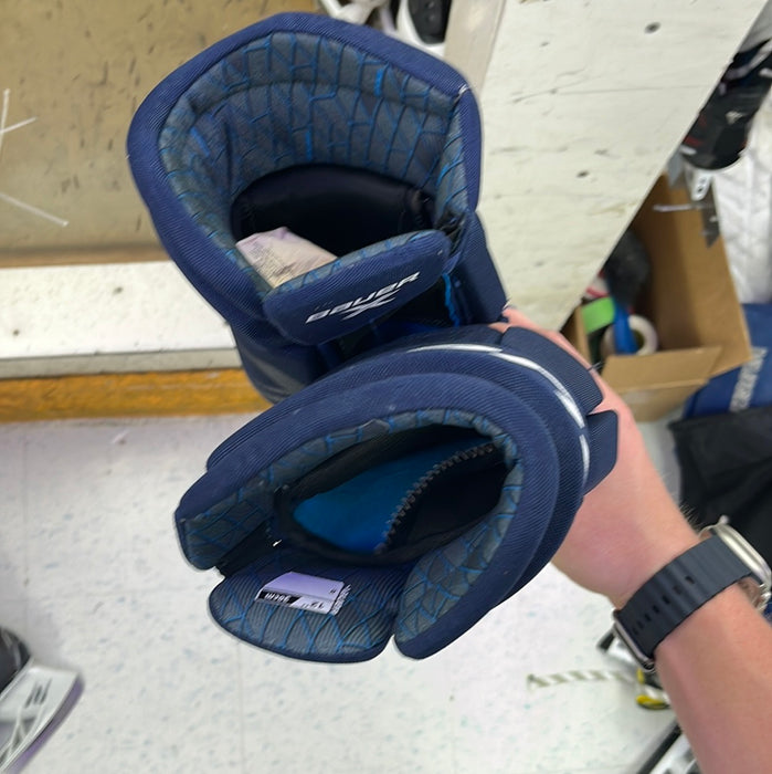 Used Bauer X 12” Player Gloves