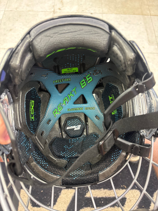 Used Bauer Reakt 85 Senior Small Helmet