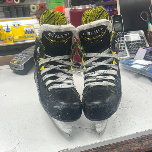 Used Bauer Supreme M4 12Y Youth Skate