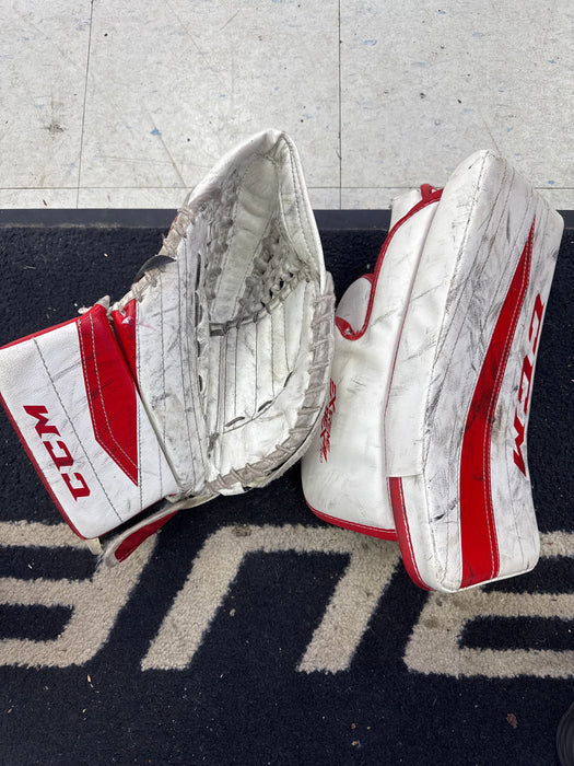 Used CCM Extreme Flex 760 Junior Catcher Blocker Set