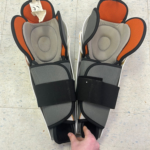 Used Easton Synergy ST6 15" Shin Pads