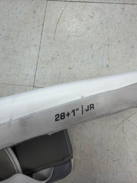 Used Warrior Ritual G7 28+1 Junior Goal Pads
