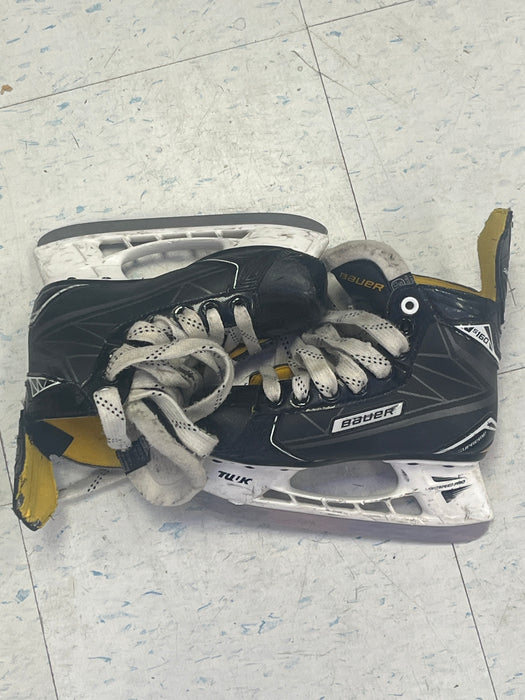 Used Bauer Supreme s160 Size 13.5 Youth Skates