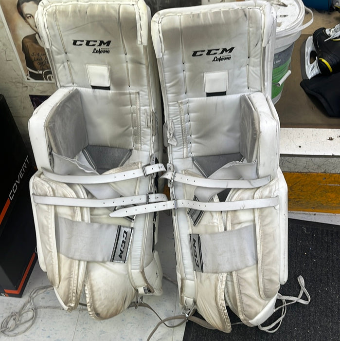 Used CCM Premier Pro 34+2 Goal Pads