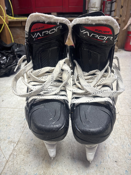 Used Bauer Vapor 3X Size 8.0 Fit 1 Skates