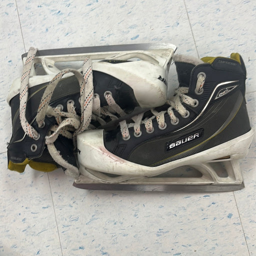 Used Bauer Supreme One80 Size 5 Goal Skates