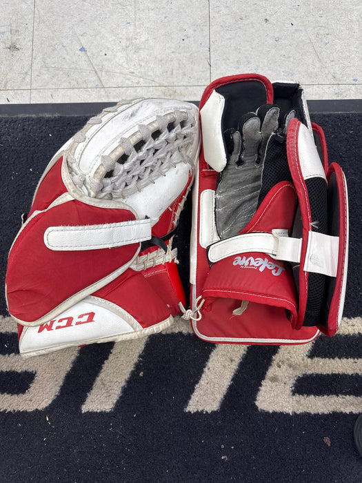Used CCM Extreme Flex 760 Junior Catcher Blocker Set