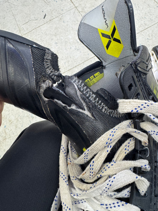 Used Bauer Hyperlite2 Skates 8.5 Fit 3 *As-Is*
