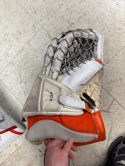 Used Vaughn V7 Goal Catcher and Blocker Senior Set
