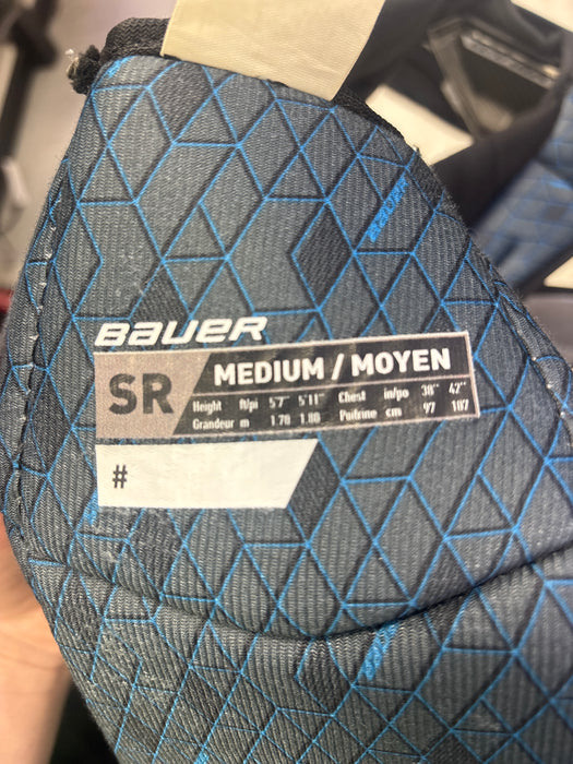 Used Bauer X Player Shoulder Pads Senior Size Medium ￼