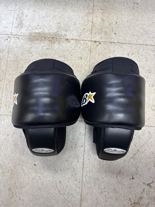 Used Brian’s Intermediate Knee Guards