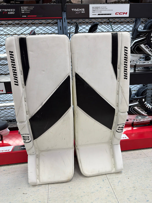 Used Warrior Ritual G7 28+1 Junior Goal Pads