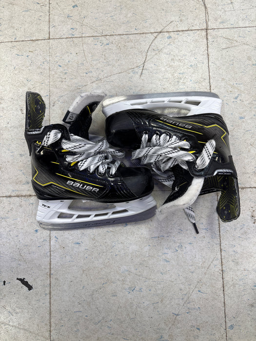 Used Bauer Supreme M40 Youth 12.0 D Skates