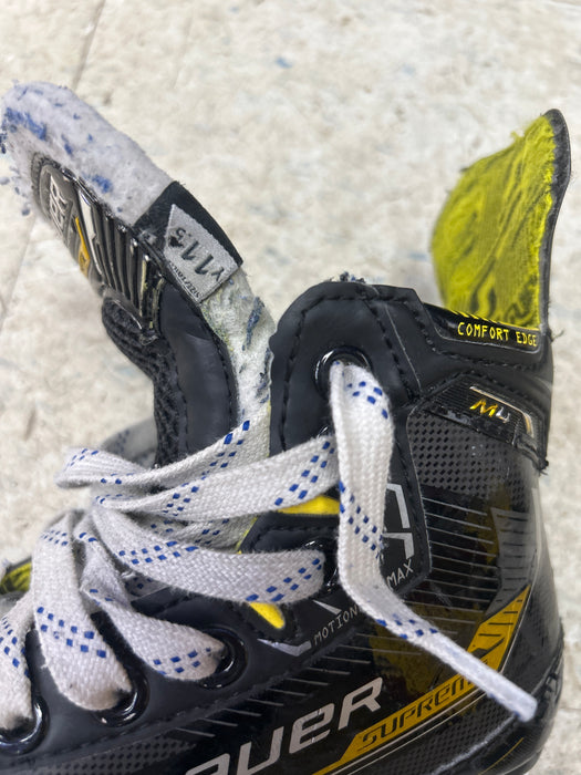 Used Bauer Supreme M4 Player Skates 11.5Y