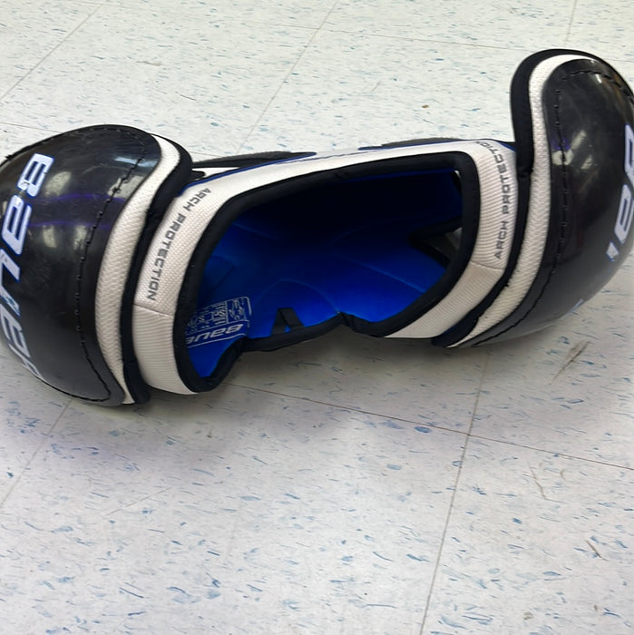 Used Bauer Challenger Senior Small Shoulder Pads