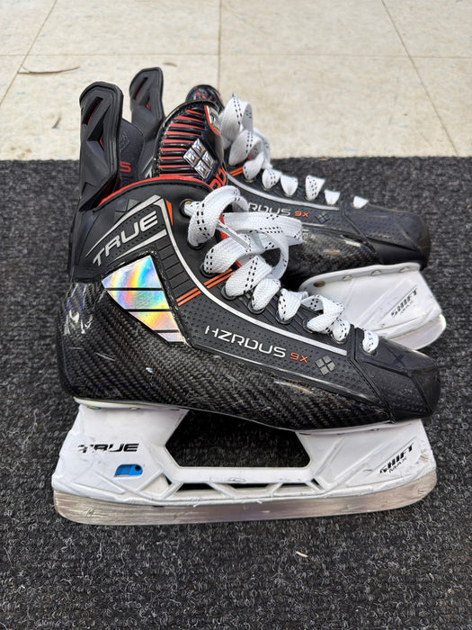 Used True Hzrdus 9x Size 5.5R Skates